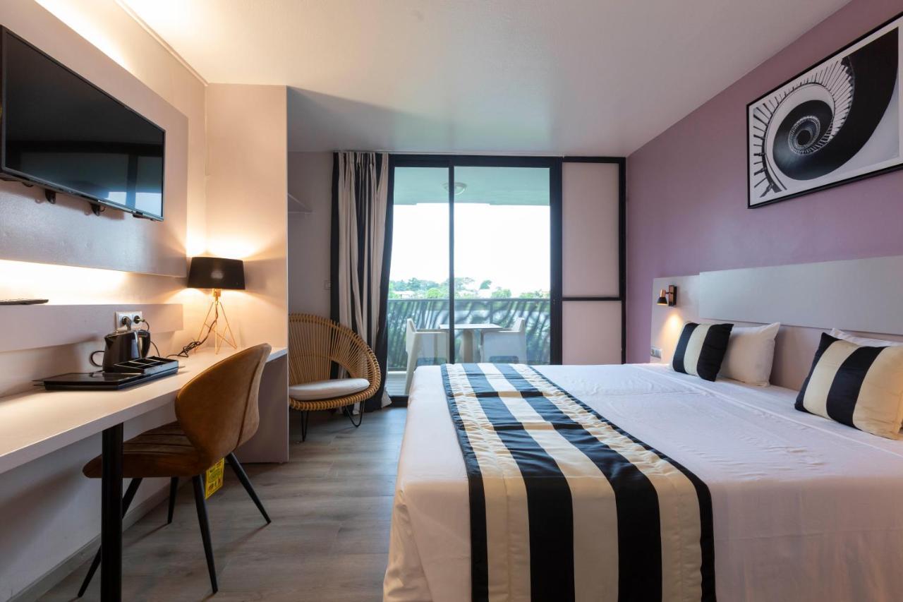 Hotel Atlantis Куру Екстер'єр фото